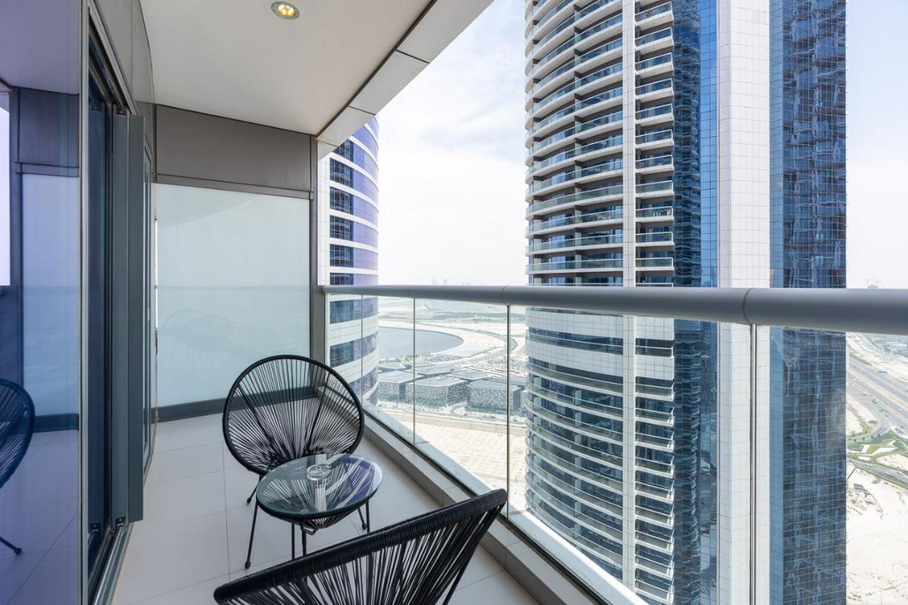 Globalstay Damac Towers By Paramount In Business Bay ดูไบ ภายนอก รูปภาพ