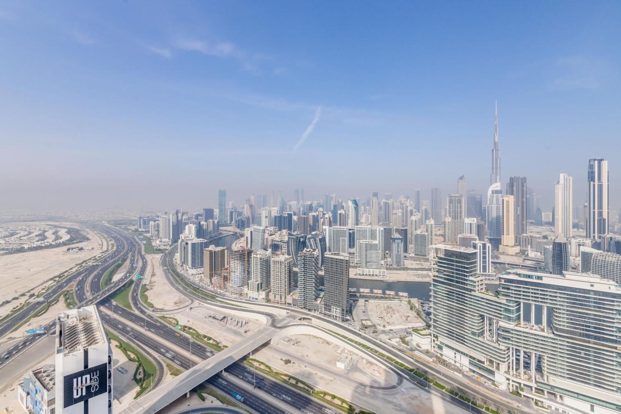 Globalstay Damac Towers By Paramount In Business Bay ดูไบ ภายนอก รูปภาพ